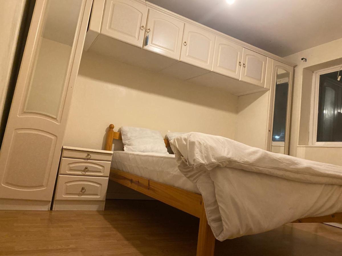 La Mansion Bed and Breakfast Wednesbury Εξωτερικό φωτογραφία